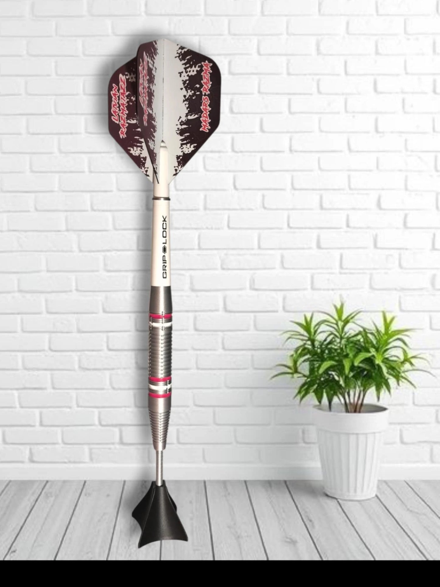 MEGA Dart Madars Razma